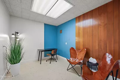 168-174 Elm St, Pittsfield, MA 01201 - Photo 16