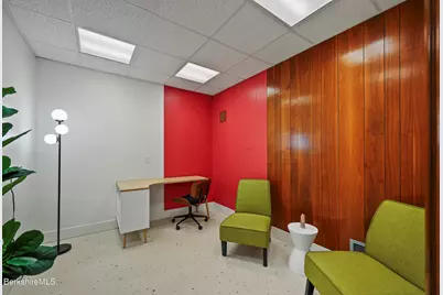 168-174 Elm St, Pittsfield, MA 01201 - Photo 18