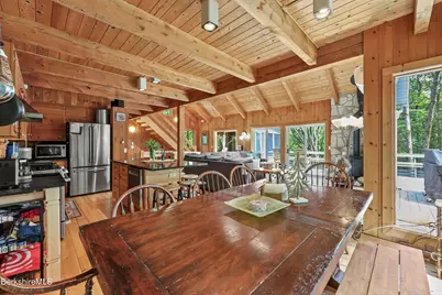 112 Silver St, Lanesborough, MA 01237 - Photo 14