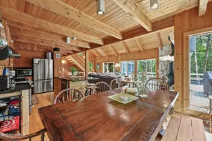 112 Silver St, Lanesborough, MA 01237 - Photo 14
