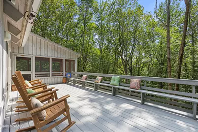 112 Silver St, Lanesborough, MA 01237 - Photo 30