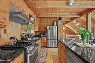 112 Silver St, Lanesborough, MA 01237 - Photo 18