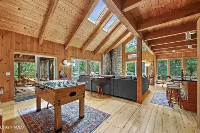 112 Silver St, Lanesborough, MA 01237 - Photo 20