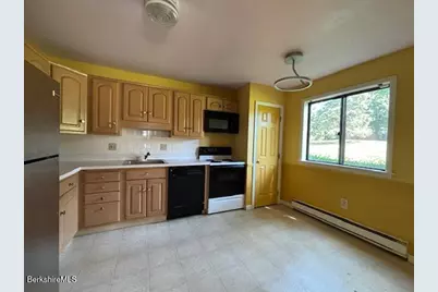 53 Churchill Crest #53, Pittsfield, MA 01201 - Photo 10