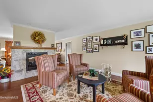 20 Pleasant View Dr, Cheshire, MA 01225 - Photo 18