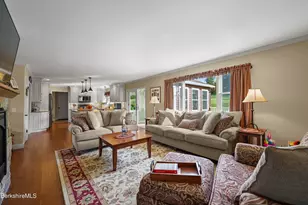 20 Pleasant View Dr, Cheshire, MA 01225 - Photo 12