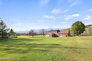 20 Pleasant View Dr, Cheshire, MA 01225 - Photo 54