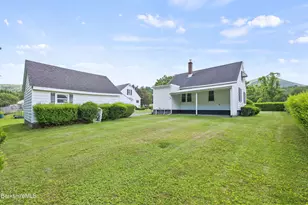 505 Barbour St, North Adams, MA 01247 - Photo 30