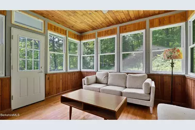 638 Fog Hill Rd, Austerlitz, NY 12017 - Photo 20