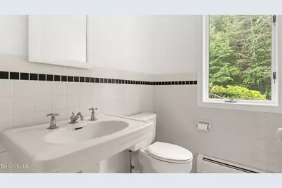 6 Muddy Brook Cir, Great Barrington, MA 01230 - Photo 40