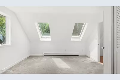 6 Muddy Brook Cir, Great Barrington, MA 01230 - Photo 8