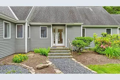 6 Muddy Brook Cir, Great Barrington, MA 01230 - Photo 16
