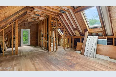 6 Muddy Brook Cir, Great Barrington, MA 01230 - Photo 52