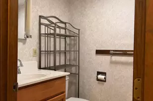 580 S Main St, Lanesborough, MA 01237 - Photo 6