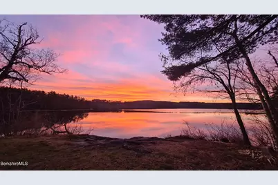 615 Laurel St, Lee, MA 01238 - Photo 20