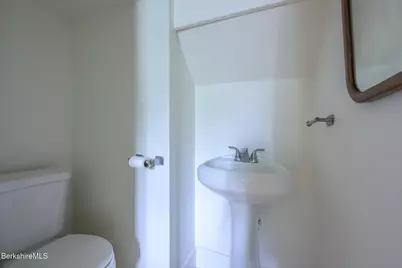 19 Lovers Ln, New Lebanon, NY 12125 - Photo 28