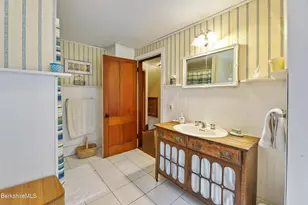 212 Highland St, Great Barrington, MA 01236 - Photo 32