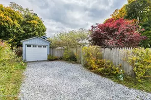 212 Highland St, Great Barrington, MA 01236 - Photo 34