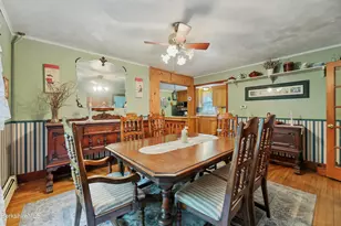 212 Highland St, Great Barrington, MA 01236 - Photo 10