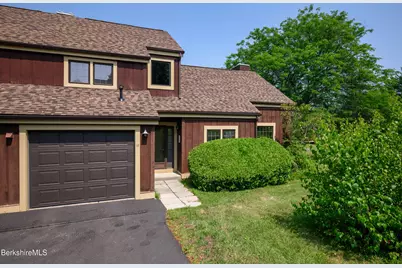 16 Windflower Way #16, Williamstown, MA 01267 - Photo 4