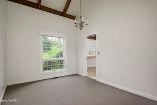 16 Windflower Wy, Williamstown, MA 01267 - Photo 12