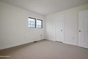 16 Windflower Wy, Williamstown, MA 01267 - Photo 26