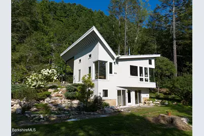 324 Park St, Great Barrington, MA 01230 - Photo 36