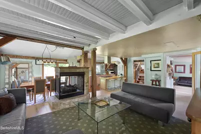 9 Castle Hill Rd, Stockbridge, MA 01262 - Photo 10