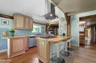 9 Castle Hill Rd, Stockbridge, MA 01262 - Photo 14