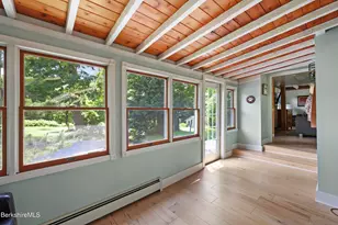 9 Castle Hill Rd, Stockbridge, MA 01262 - Photo 4