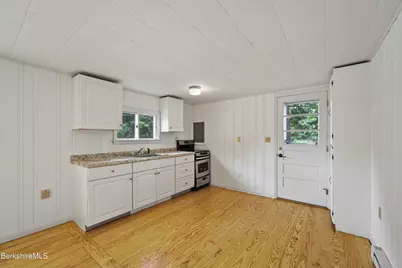 20 Pine Rd, Richmond, MA 01254 - Photo 16