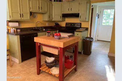 14 Blotz Rd, Washington, MA 01223 - Photo 28