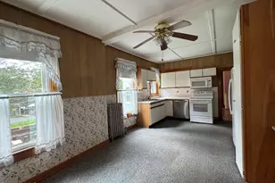 672-676 N Hoosac Rd, Williamstown, MA 01267 - Photo 2