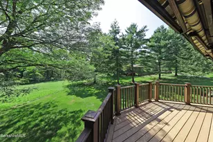 19 Hawthorne Rd, Stockbridge, MA 01262 - Photo 22