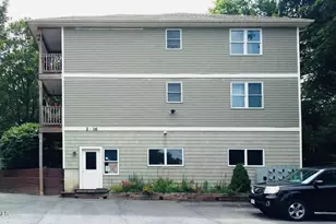 14 Highland Ave, Pittsfield, MA 01201 - Photo 4