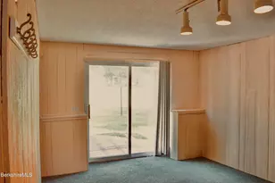 127 Oak Hill Rd, Pittsfield, MA 01201 - Photo 20