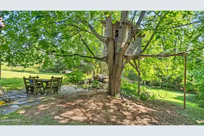 2 Lake Ave, Great Barrington, MA 01230 - Photo 26