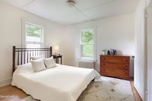 77 Grove St, Great Barrington, MA 01230 - Photo 22