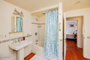 35 Mechanic St, Great Barrington, MA 01230 - Photo 20