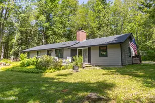 50 Beach Rd, Becket, MA 01223 - Photo 1