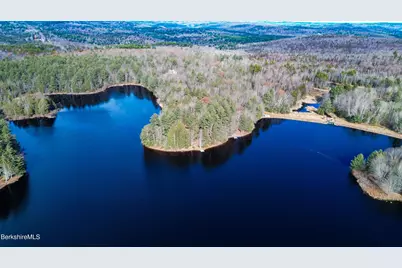 724 Moberg Rd, Becket, MA 01223 - Photo 4