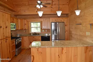 223 Silver Leaf Dr, Becket, MA 01223 - Photo 12