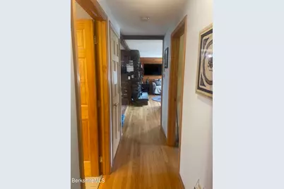 554 Main St, Becket, MA 01223 - Photo 20