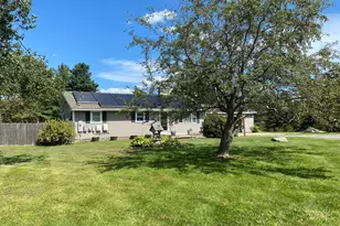 554 Main St, Becket, MA 01223 - Photo 1