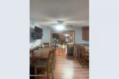 554 Main St, Becket, MA 01223 - Photo 14