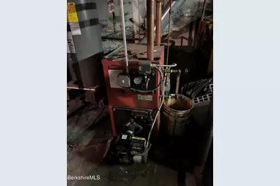 3258 Main St, Becket, MA 01223 - Photo 20