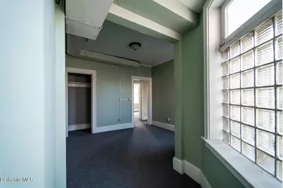 20 Bank Row, Pittsfield, MA 01201 - Photo 18
