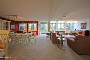 19 Hawthorne Rd, Stockbridge, MA 01262 - Photo 10