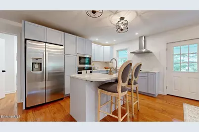 15 Orchard Ln, Williamstown, MA 01267 - Photo 8