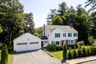 11 Prospect St, Great Barrington, MA 01230 - Photo 1